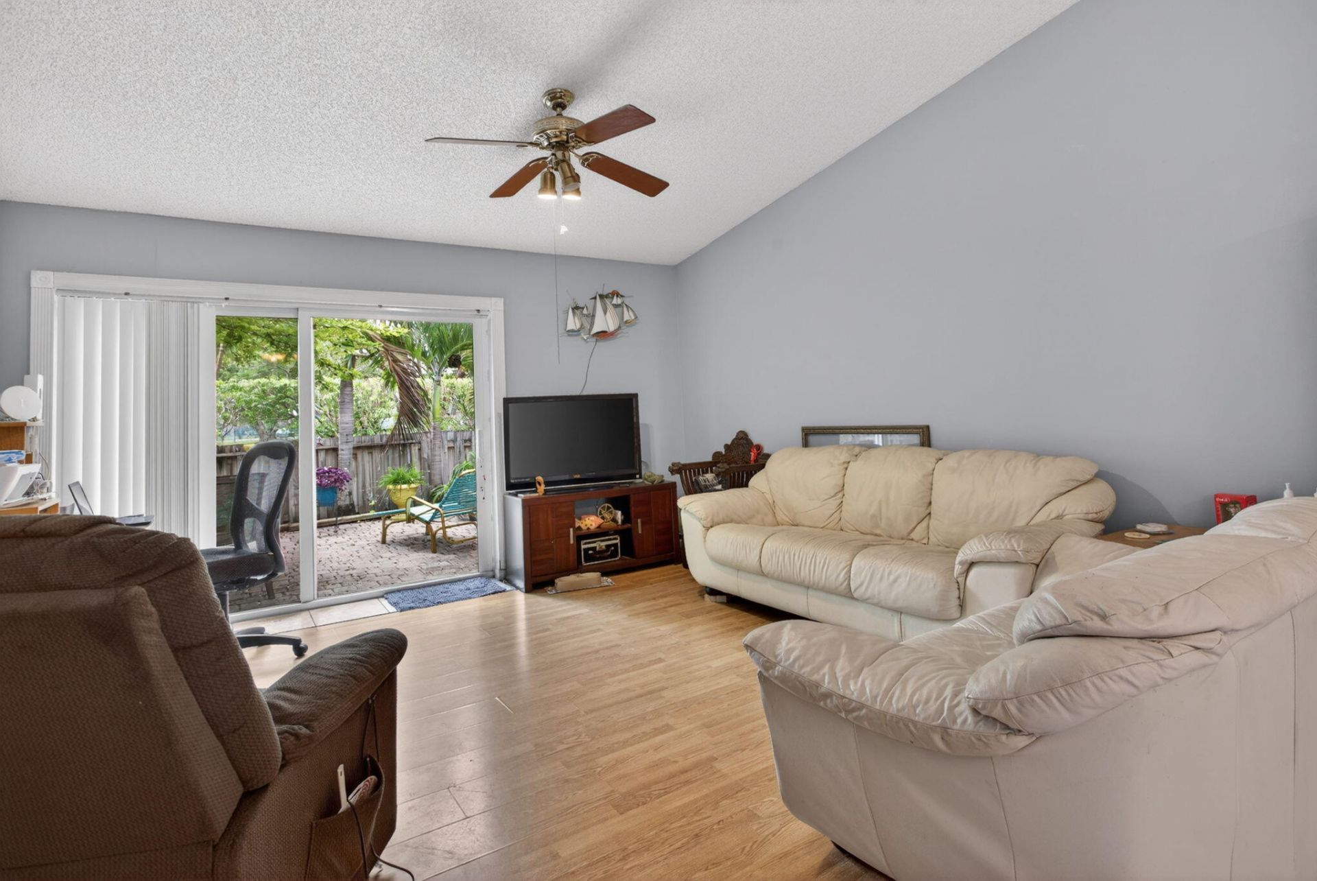 5028 NW 11th Way, Deerfield Beach, FL 33064 Photo