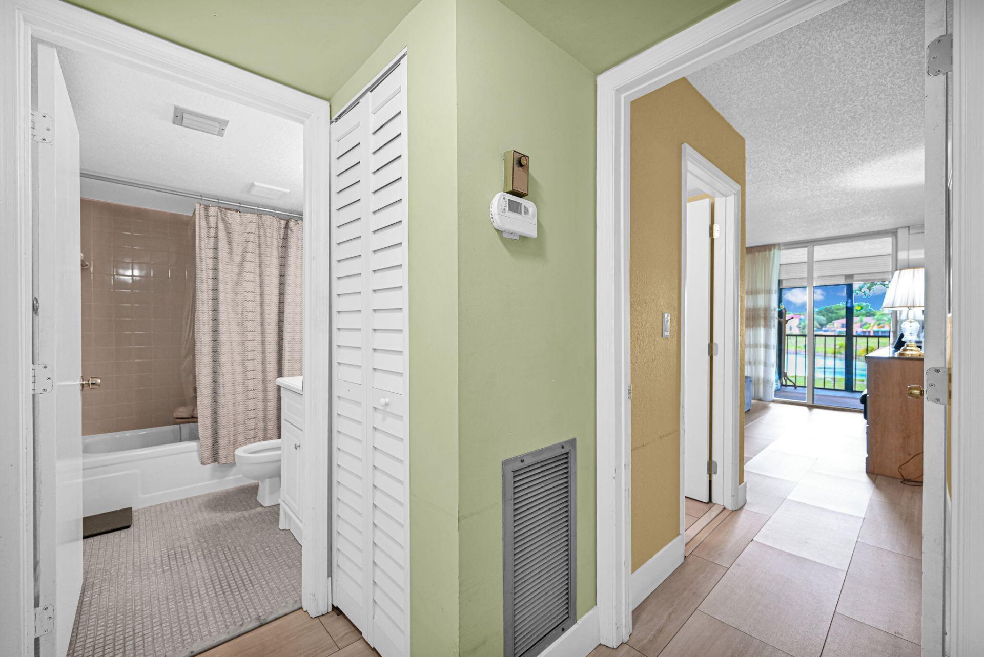 363 N Rock Island Road, Unit 205, Margate, FL 33063 Photo