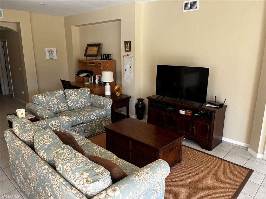 22954 Lone Oak Dr, Estero, FL 33928 Photo