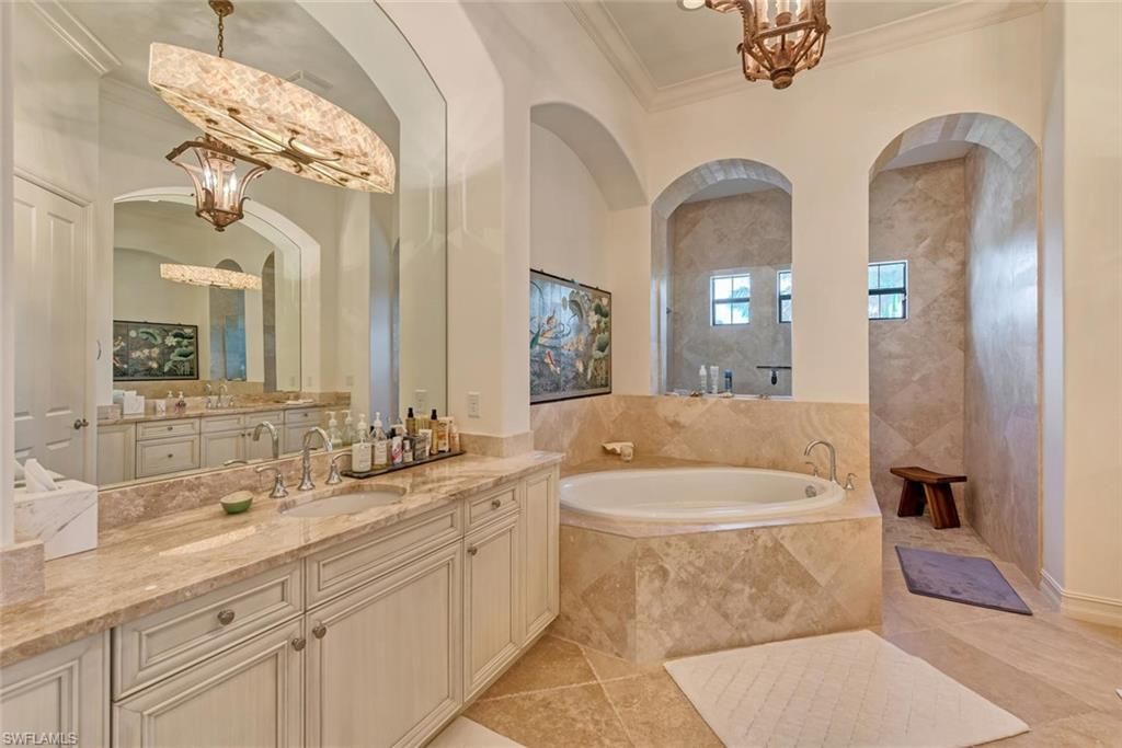 9683 Lipari Ct , Naples, FL 34113 Photo