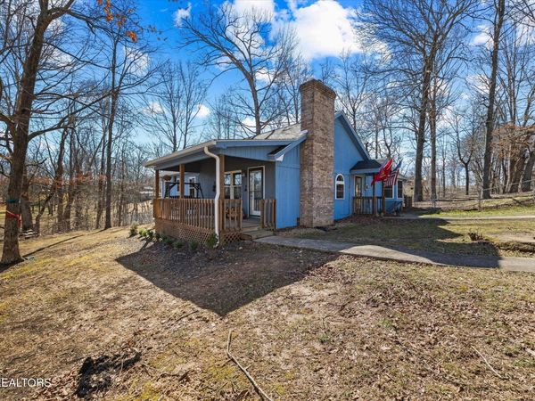 1020 Center Lane, Byrdstown, TN 38549
