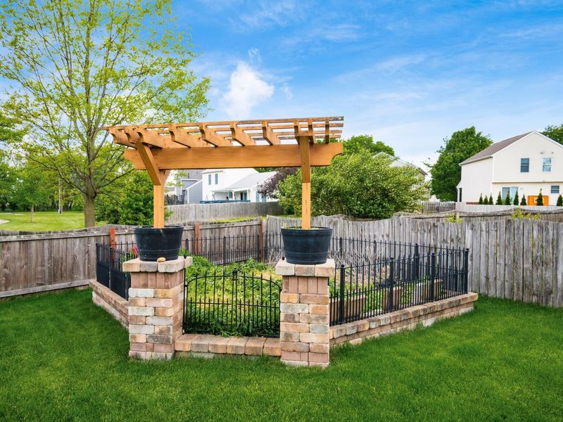311 Galloway Ridge Drive, Galloway, OH 43119 Photo 25