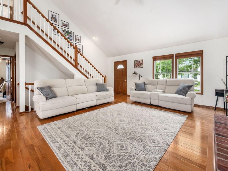 311 Galloway Ridge Drive, Galloway, OH 43119 Photo 9