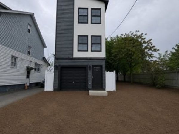 15 Chestnut Ave, Irvington, NJ 07111