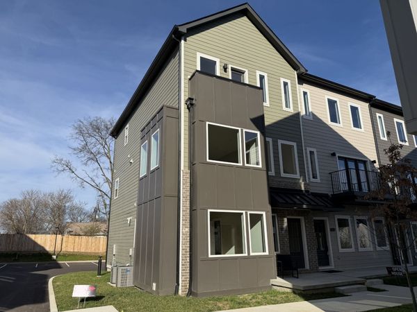 6124 Robertson Ave , Unit 12, Nashville, TN 37209