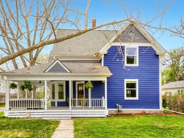 1018 7th Street S, Stillwater, MN 55082