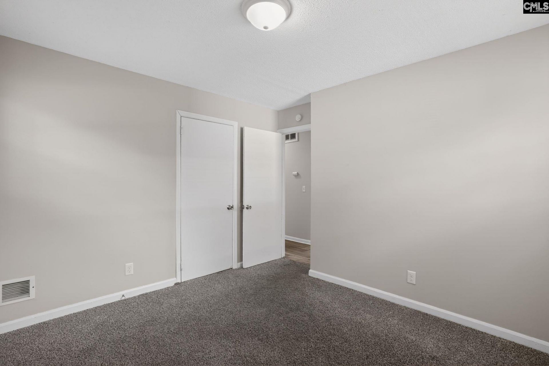3504 Traveler Lane Photo 25