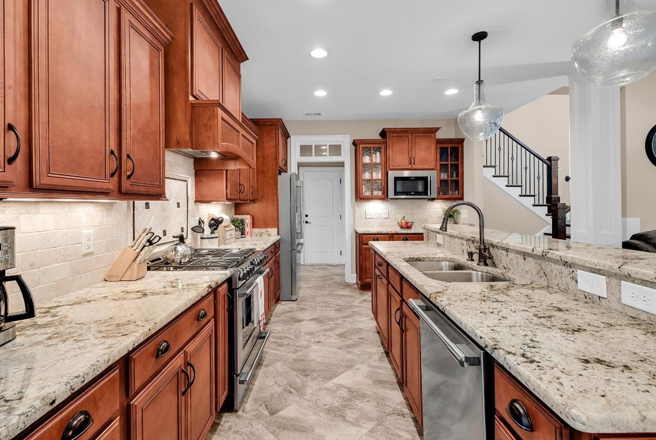 684 Chamberlin Rd.  Photo 23