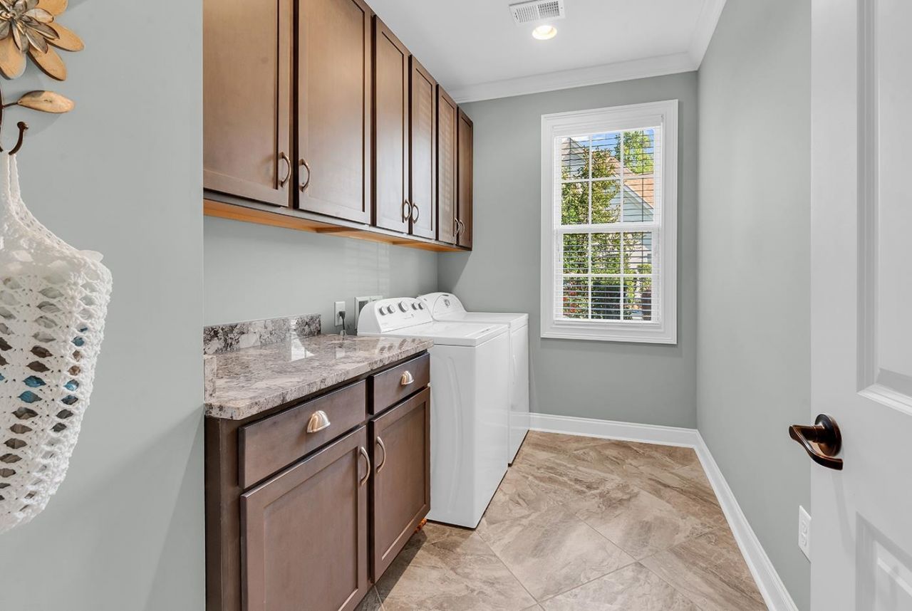684 Chamberlin Rd.  Photo 36