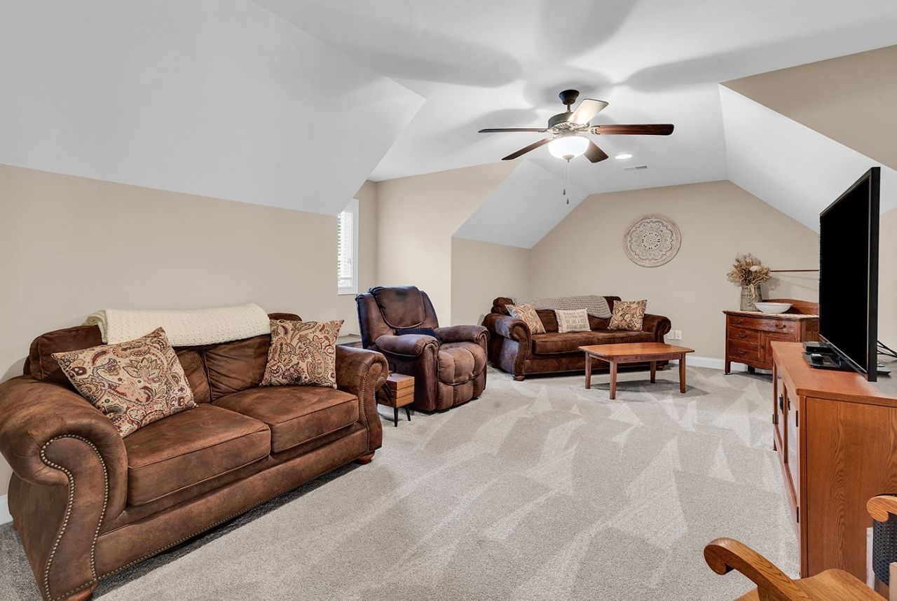 684 Chamberlin Rd.  Photo 42