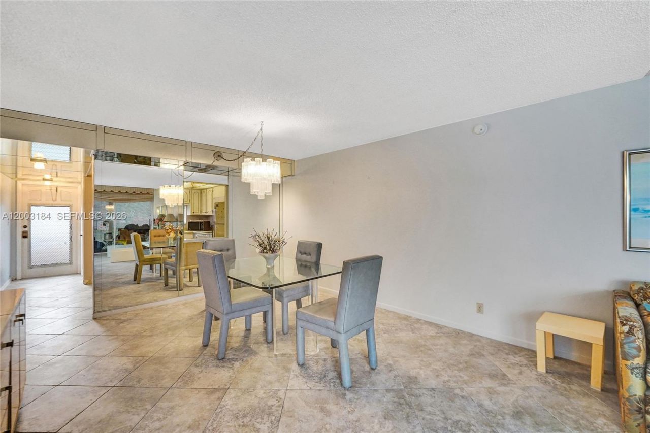811 S Hollybrook Dr , Unit 207, Pembroke Pines, FL 33025 Photo
