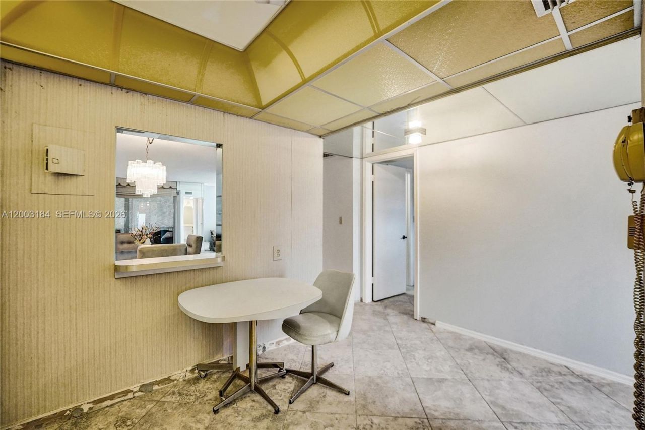 811 S Hollybrook Dr , Unit 207, Pembroke Pines, FL 33025 Photo
