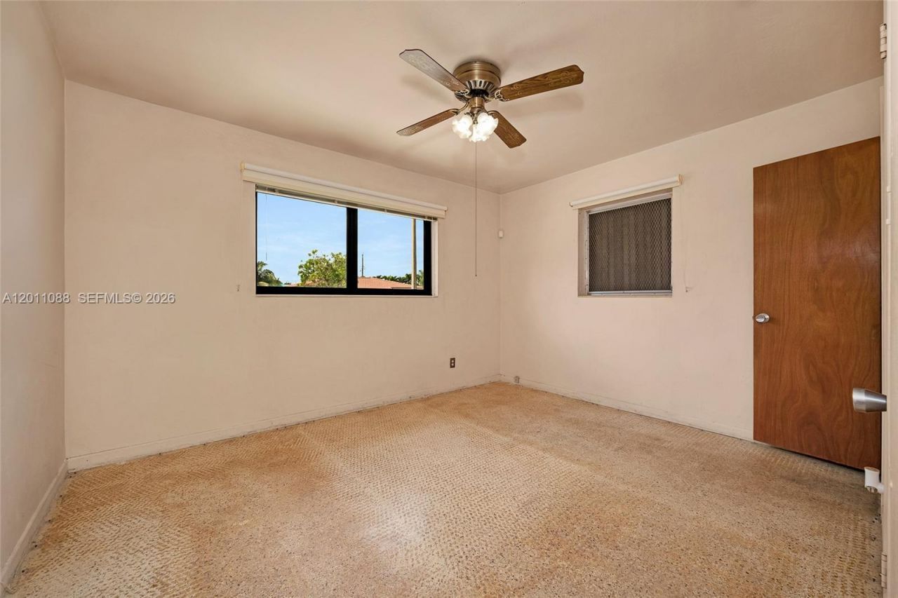 8415 SW 44th St, Miami, FL 33155 Photo