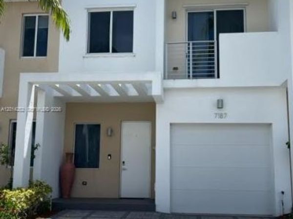 7187 NW 103 PATH , Unit 7187, Miami, FL 33178