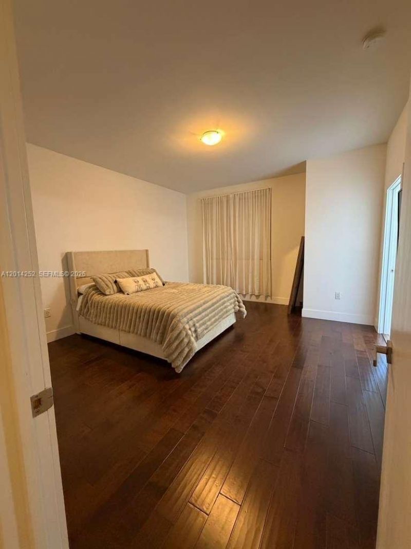 7187 NW 103 Path , Unit 7187, Miami, FL 33178 Photo