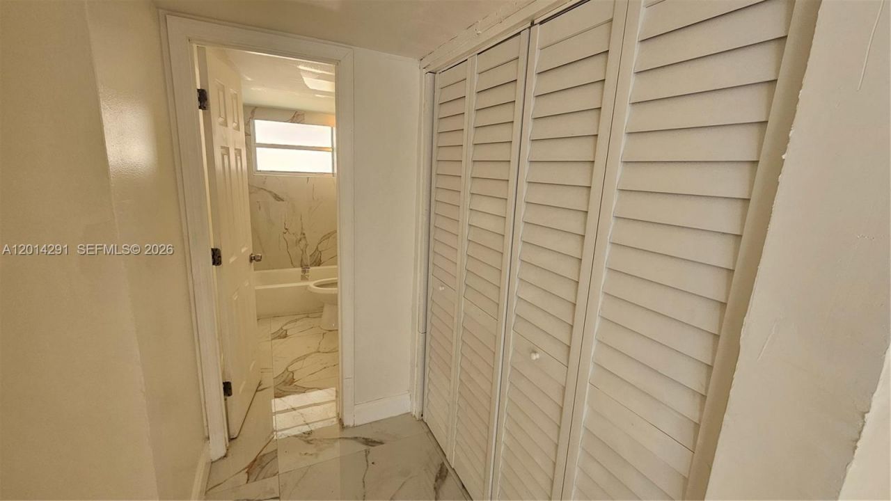 1524 SW 5th Pl , Unit B, Fort Lauderdale, FL 33312 Photo