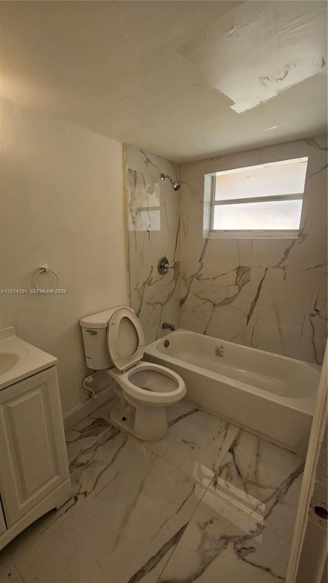 1524 SW 5th Pl , Unit B, Fort Lauderdale, FL 33312 Photo
