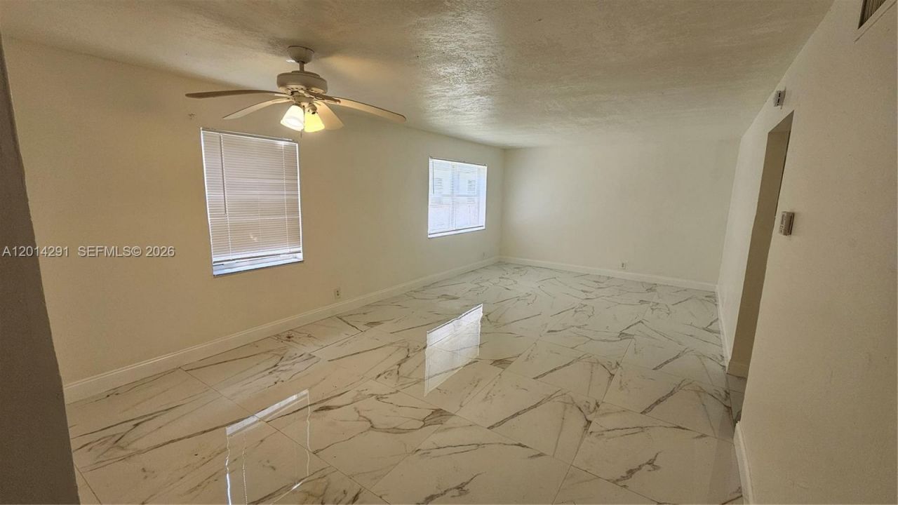 1524 SW 5th Pl , Unit B, Fort Lauderdale, FL 33312 Photo