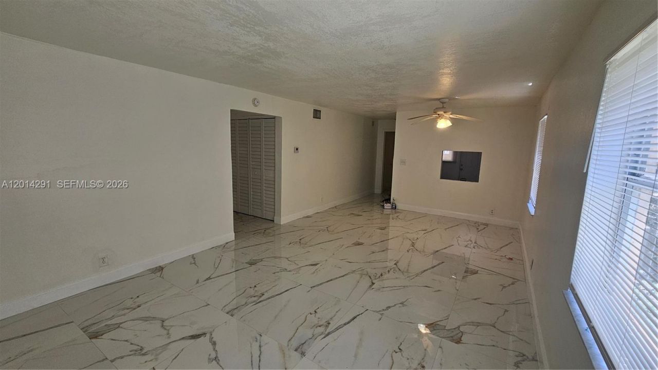 1524 SW 5th Pl , Unit B, Fort Lauderdale, FL 33312 Photo