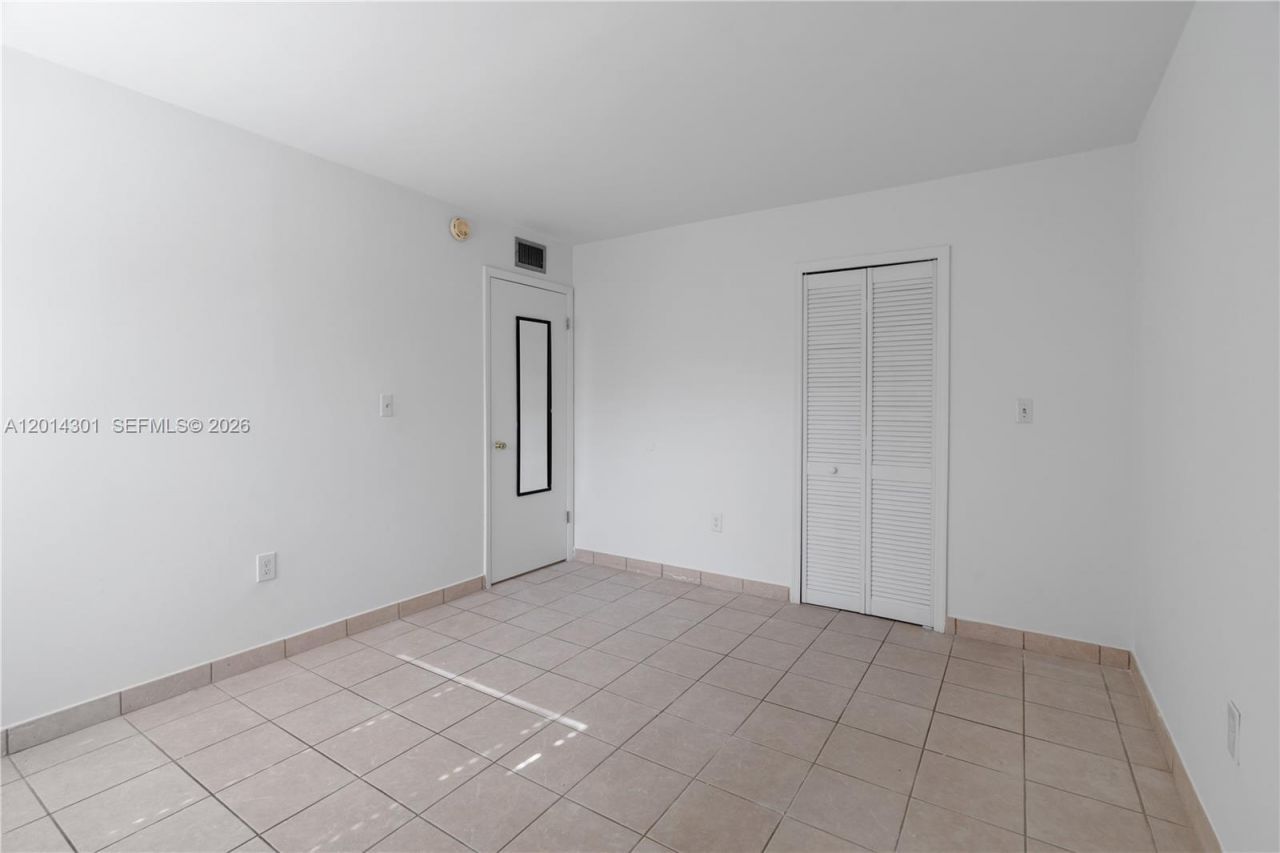 9390 W Flagler St, Unit 210A, Miami, FL 33174 Photo
