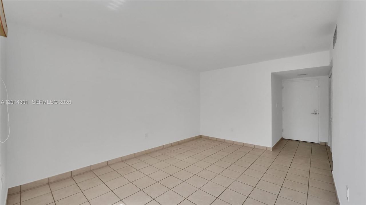 9390 W Flagler St, Unit 210A, Miami, FL 33174 Photo