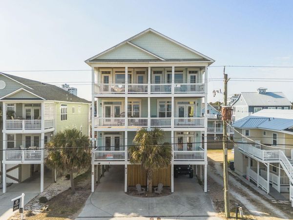 813 Carolina Beach Avenue N, Unit B, Carolina Beach, NC 28428