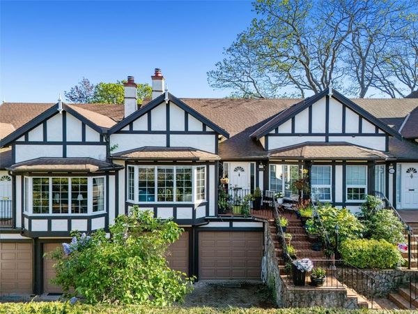 1409 Yale St , Oak Bay, BC V8S 5K6