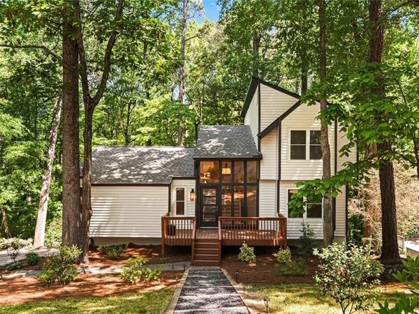 3465 Shawnee Trail SE, Smyrna, GA 30080