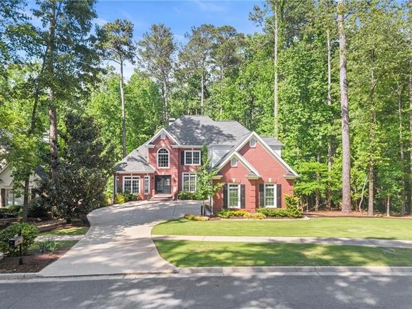 4255 Laurel Grove Trace, Suwanee, GA 30024