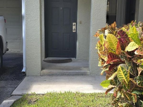 108 SW Peacock Boulevard, Unit 5205, Port St. Lucie, FL 34986