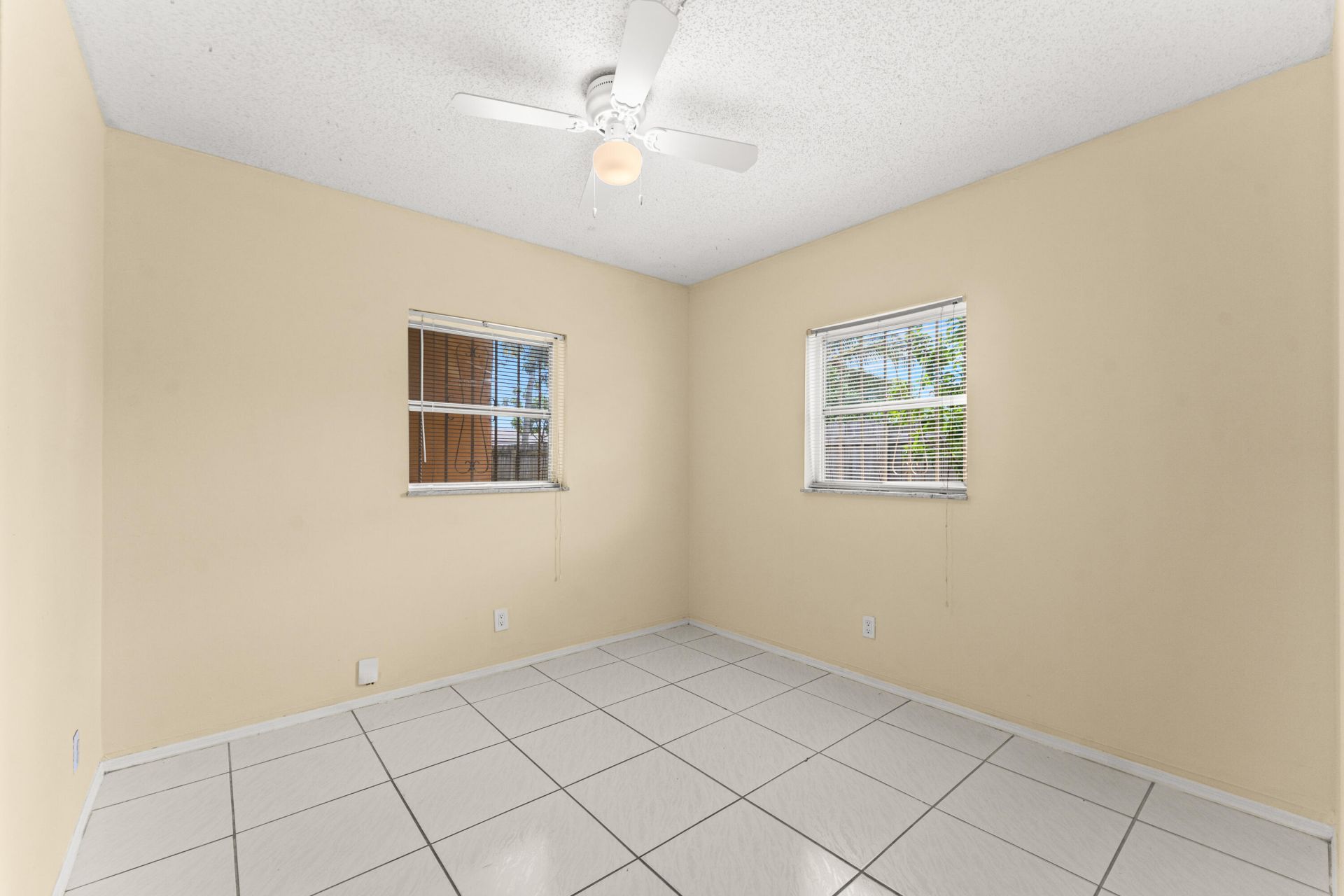 610 SW 10th Court, Deerfield Beach, FL 33441 Photo