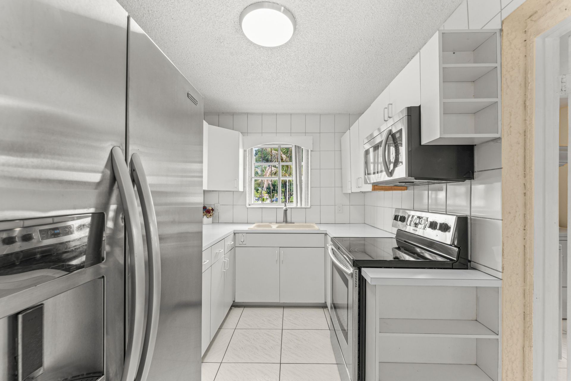 610 SW 10th Court, Deerfield Beach, FL 33441 Photo
