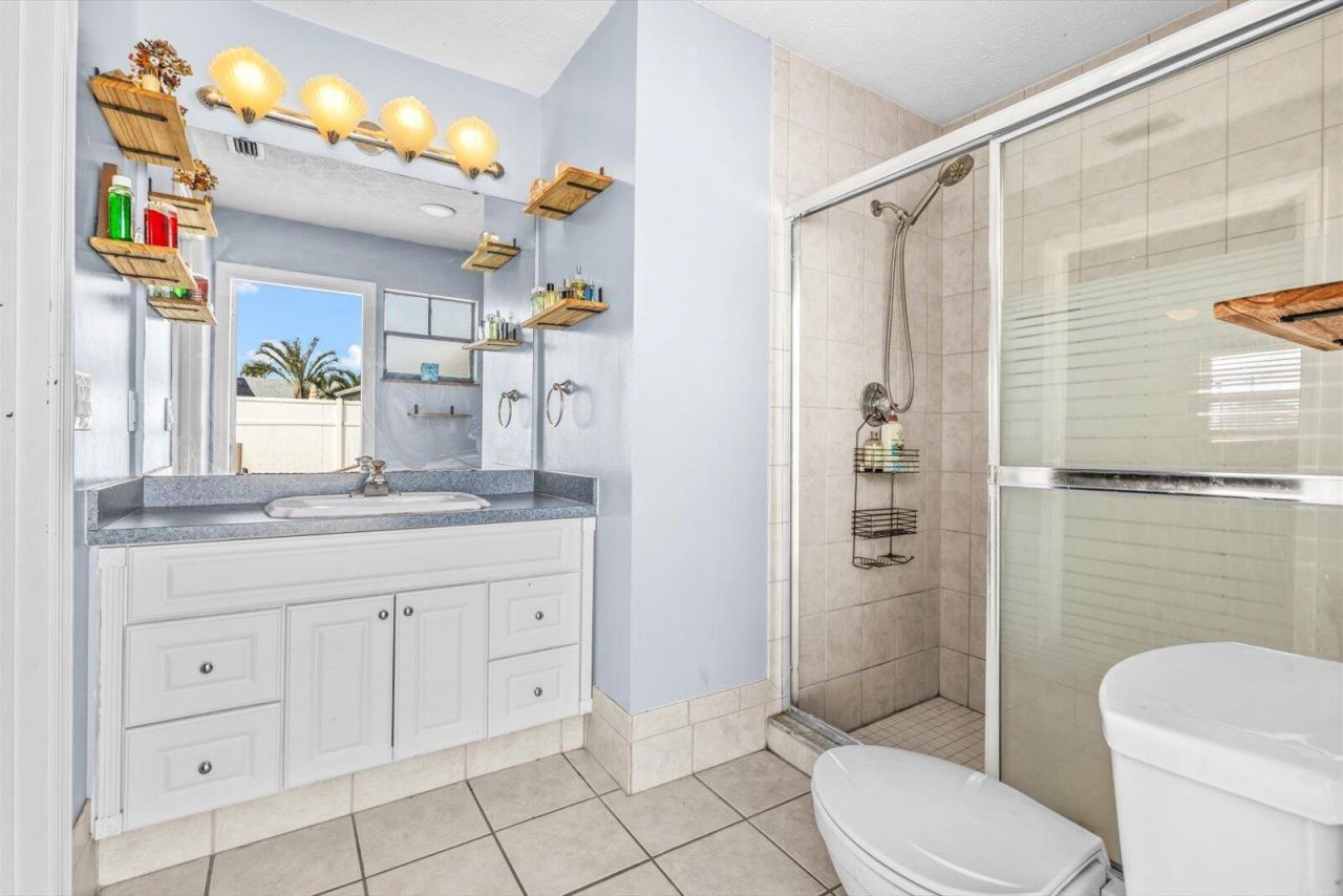 1297 SE Floresta Drive, Port Saint Lucie, FL 34983 Photo