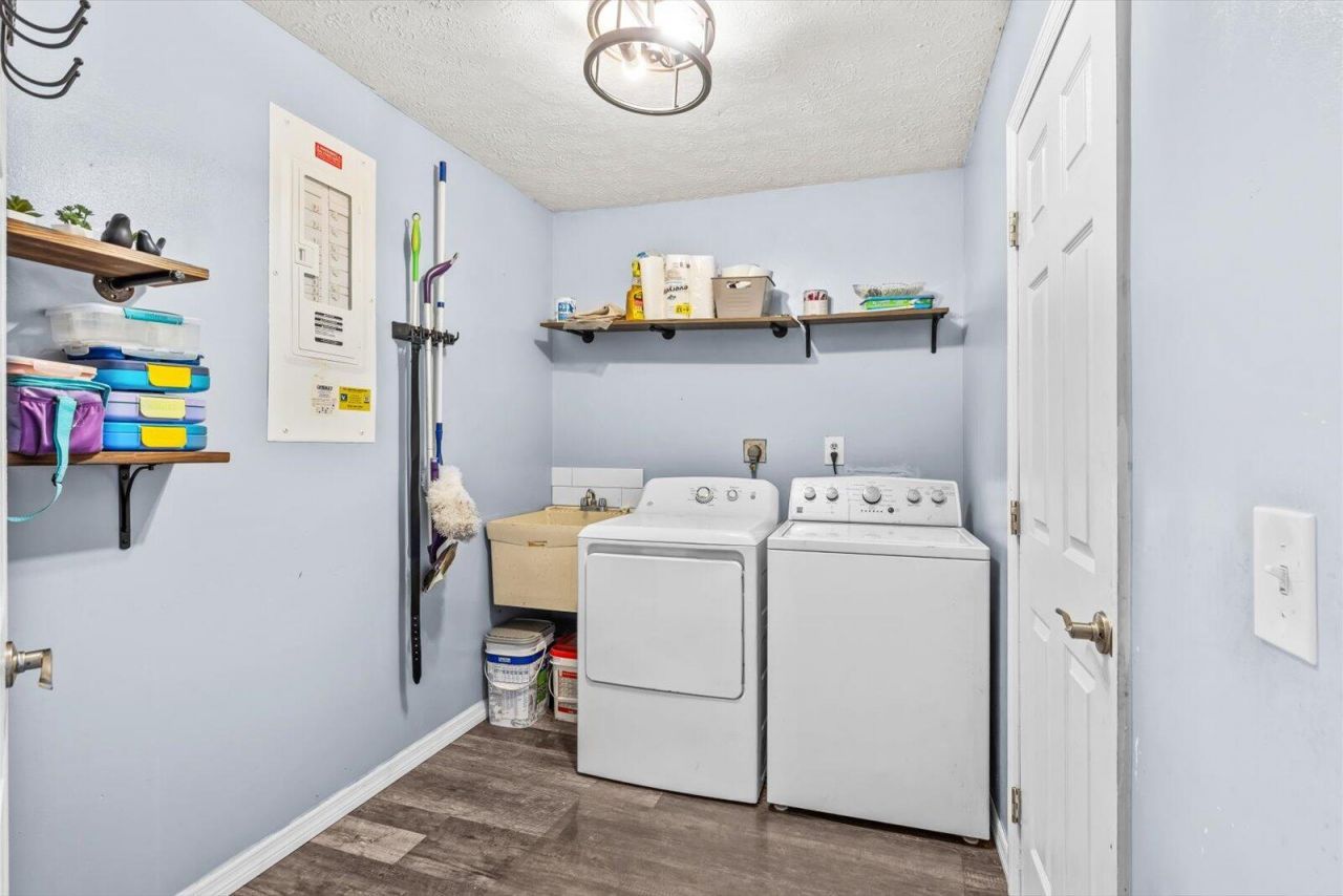 1297 SE Floresta Drive, Port Saint Lucie, FL 34983 Photo