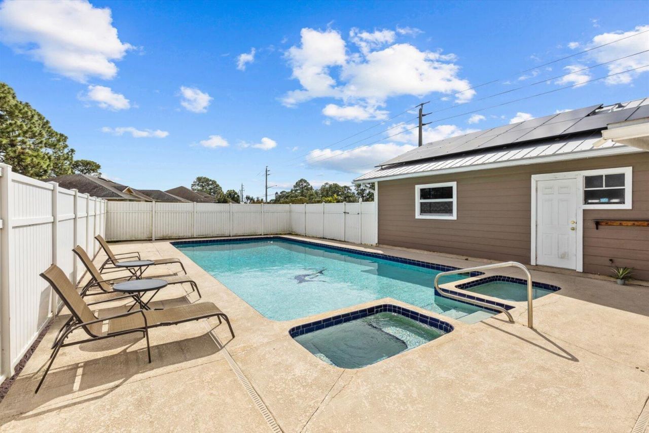 1297 SE Floresta Drive, Port Saint Lucie, FL 34983 Photo