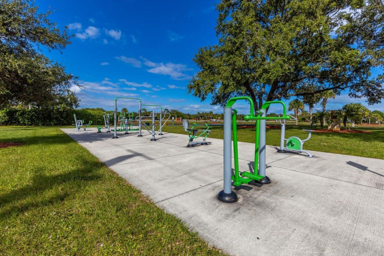 1297 SE Floresta Drive, Port Saint Lucie, FL 34983 Photo