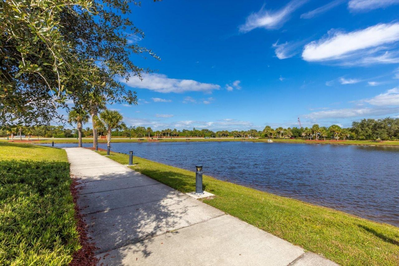 1297 SE Floresta Drive, Port Saint Lucie, FL 34983 Photo