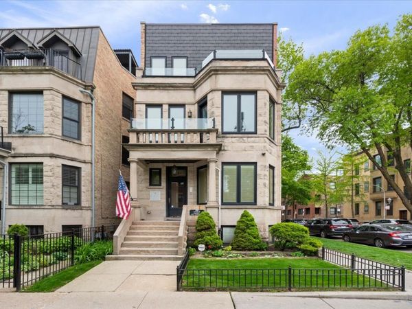 1257 W Addison Street , Unit 3, Chicago, IL 60613