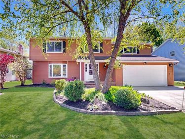 4788 Lindsey Lane, Richmond Heights, OH 44143