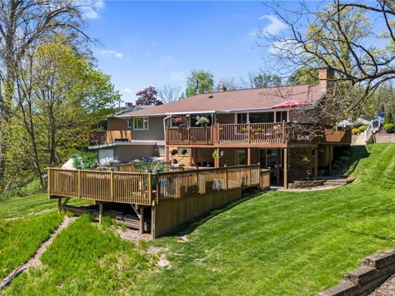 12977 W Pleasant Valley Road, Parma, OH 44130 Photo 37