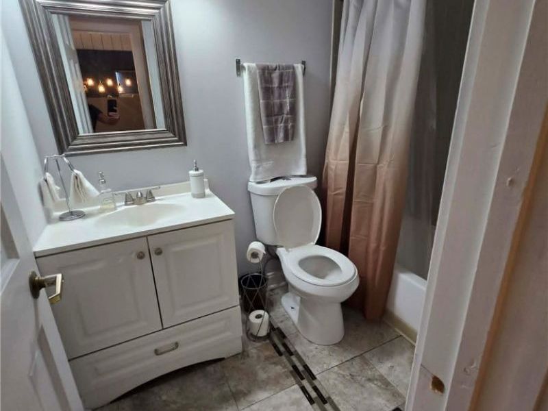 408 W Saint Clair Avenue, Unit 311, Cleveland, OH 44113 Photo 5