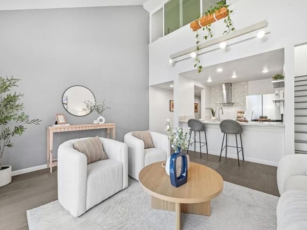 4151 El Camino Way, Unit M, Palo Alto, CA 94306