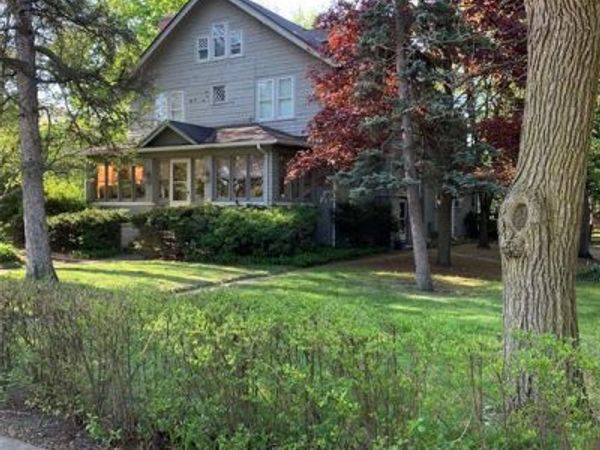 11 Poplar Park Boulevard , Pleasant Ridge, MI 48069