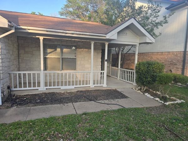 1910 Summer Rain DR , Cedar Park, TX 78613