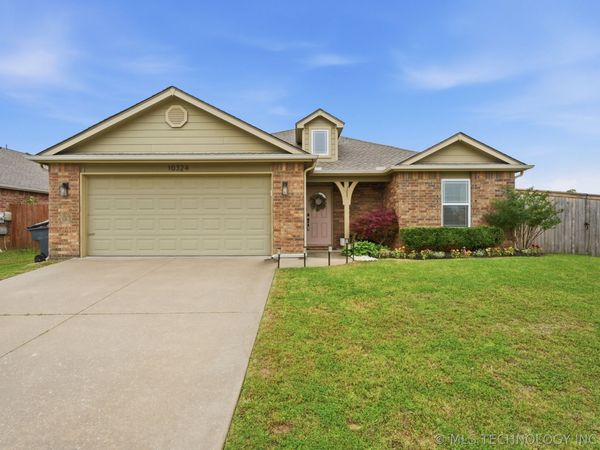10324 S Olmsted Place , Jenks, OK 74037
