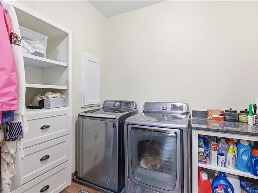 Property Image 35