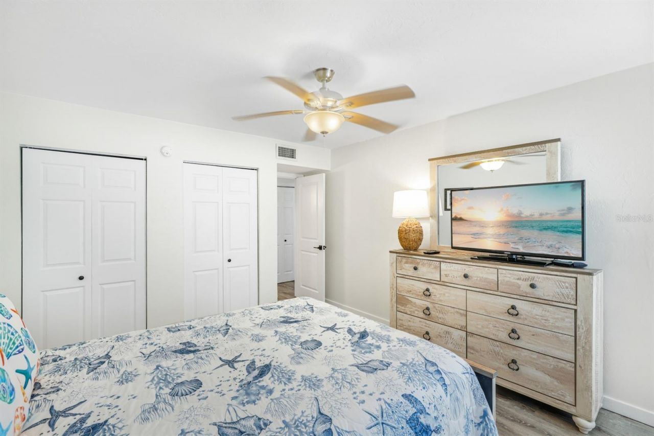 1801 Gulf Drive N, Unit 184, Bradenton Beach, FL 34217 Photo