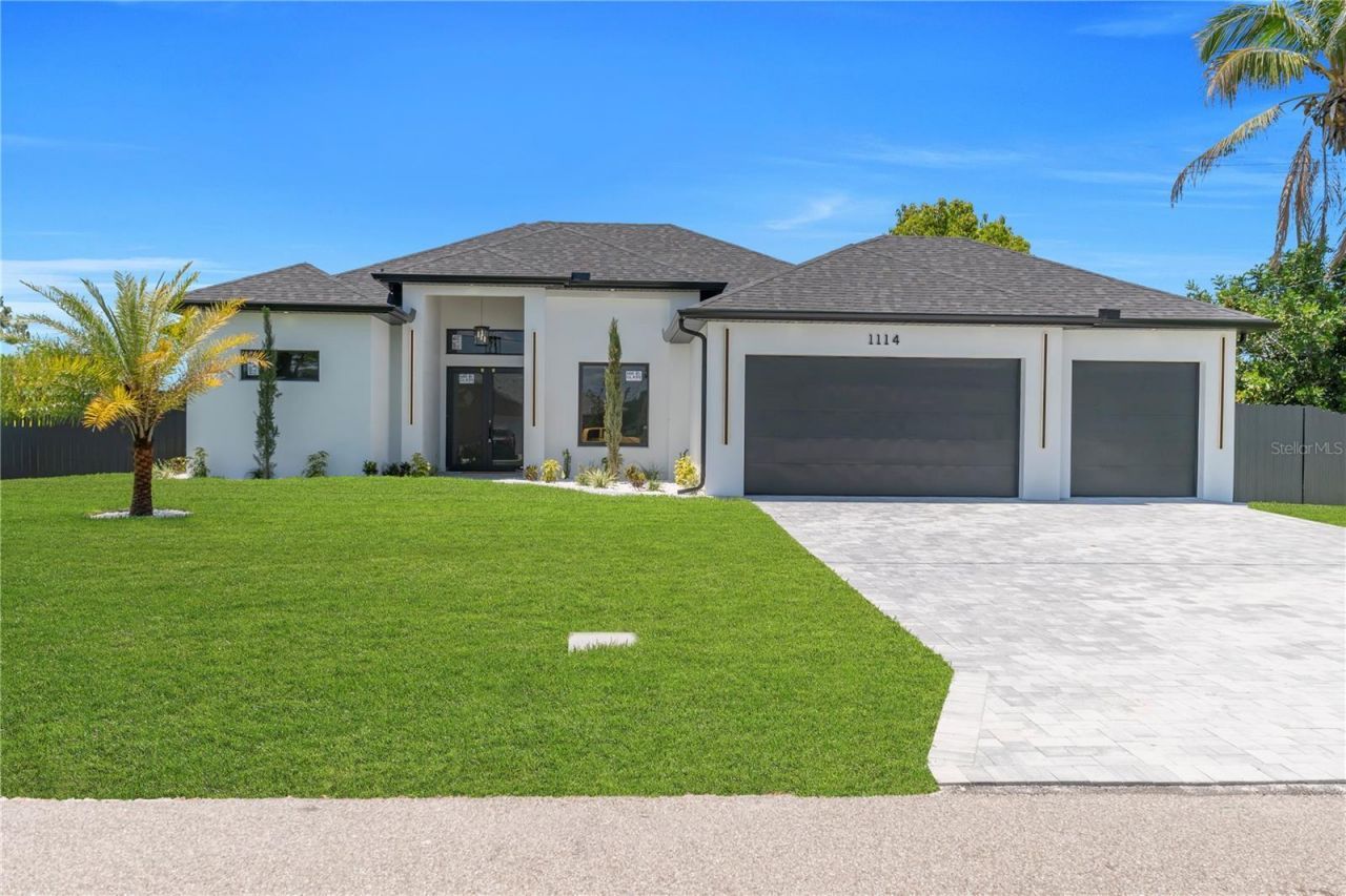 1114 SW 8th Pl , Cape Coral, FL 33991 Photo