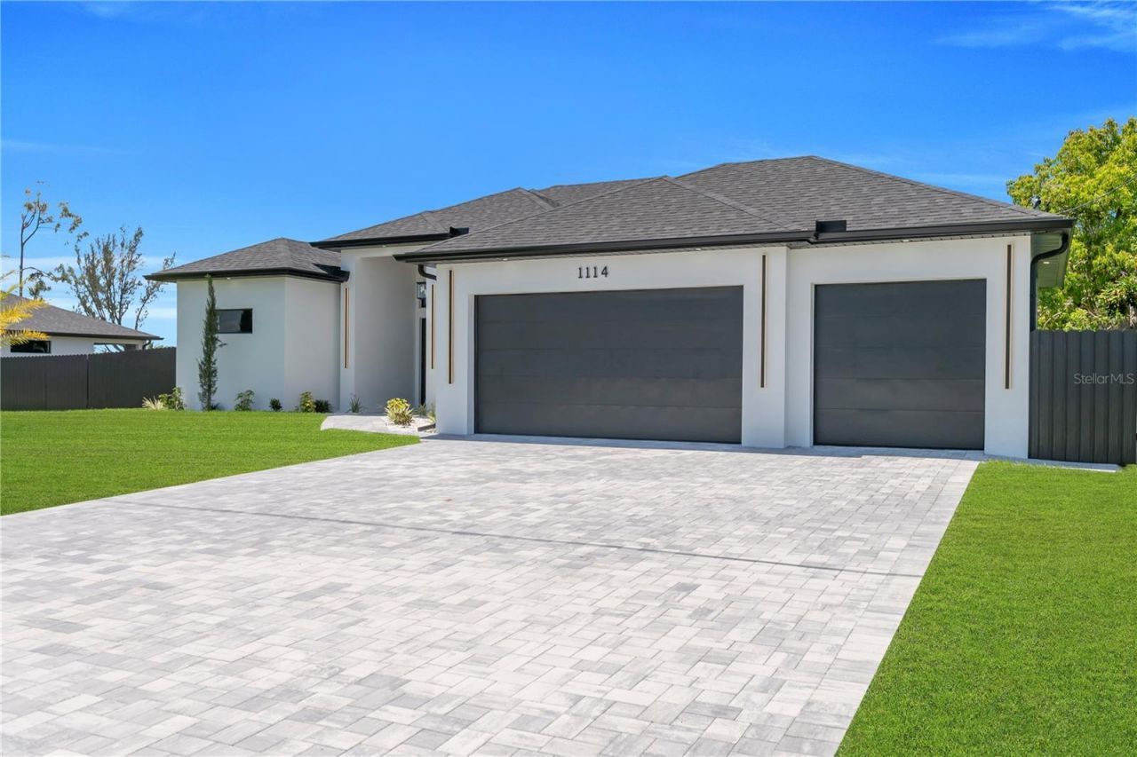 1114 SW 8th Pl , Cape Coral, FL 33991 Photo