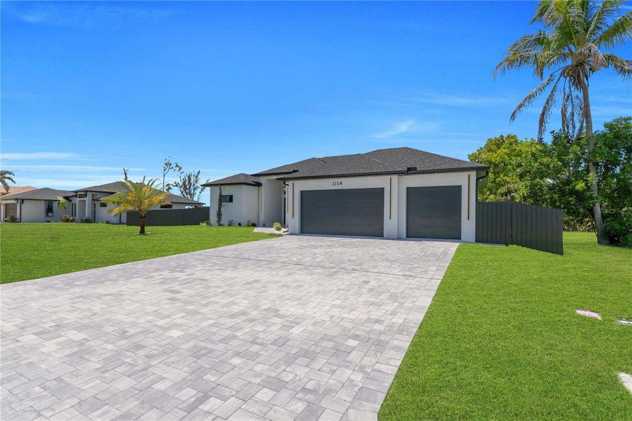 1114 SW 8th Pl , Cape Coral, FL 33991 Photo